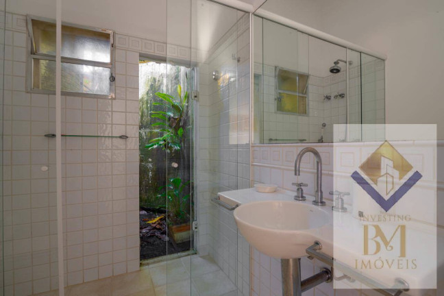 Imagem Casa com 8 Quartos à Venda, 550 m² em São Paulo