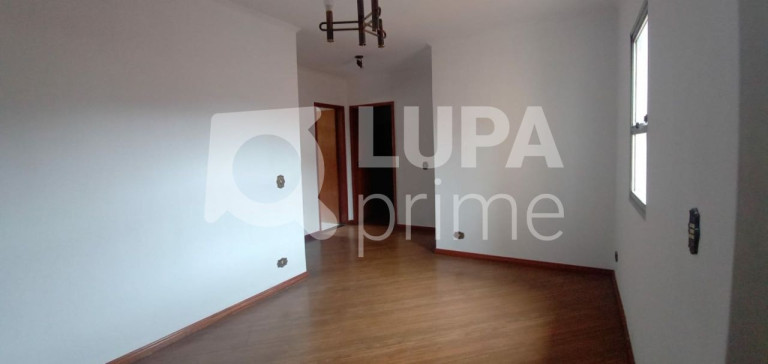 Imagem Casa com 4 Quartos à Venda, 220 m² em Jardim Guanca - São Paulo Imagem Casa com 4 Quartos à Venda, 220 m² em Jardim Guanca - São Paulo