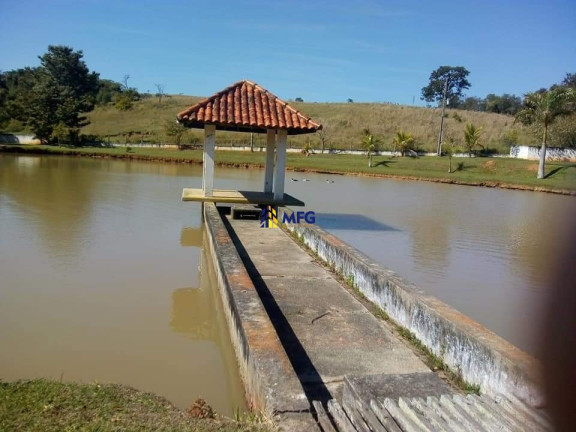 Imagem Casa com 2 Quartos à Venda, em área Rural De Tatuí - Tatuí Imagem Casa com 2 Quartos à Venda, em área Rural De Tatuí - Tatuí