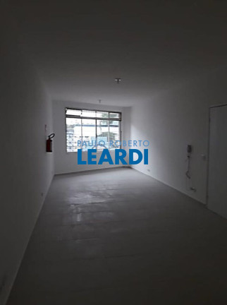 Sala Comercial para Alugar, 30 m² em Centro - Santo André