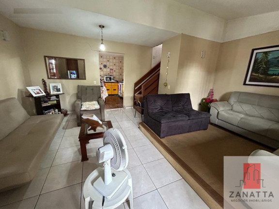 Imagem Casa com 3 Quartos à Venda, 224 m² em Centro - Esteio