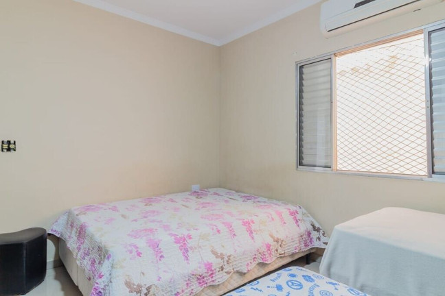 Imagem Casa com 3 Quartos à Venda, 276 m² em Aricanduva - São Paulo Imagem Casa com 3 Quartos à Venda, 276 m² em Aricanduva - São Paulo
