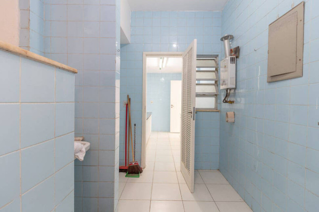 Imagem Apartamento com 3 Quartos à Venda, em Lagoa - Rio De Janeiro Imagem Apartamento com 3 Quartos à Venda, em Lagoa - Rio De Janeiro