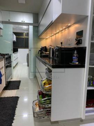 Imagem Apartamento com 4 Quartos à Venda, 169 m² em Barra Da Tijuca - Rio De Janeiro Imagem Apartamento com 4 Quartos à Venda, 169 m² em Barra Da Tijuca - Rio De Janeiro