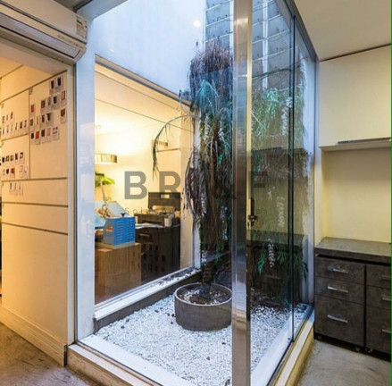 Imagem Imóvel Comercial à Venda ou Locação, 220 m² em Vila Nova Conceição - São Paulo Imagem Imóvel Comercial à Venda ou Locação, 220 m² em Vila Nova Conceição - São Paulo