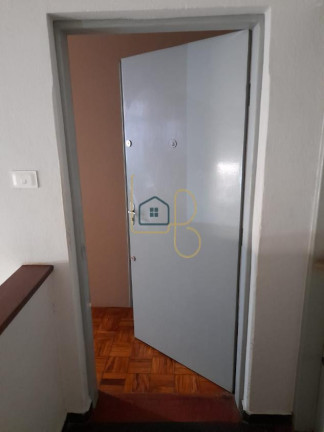 Imagem Apartamento com 4 Quartos à Venda, 77 m² em Centro - Londrina