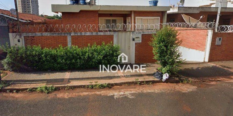 Casa com 4 Quartos à Venda ou Locação, 270 m² em Alto Da Boa Vista - Itumbiara
