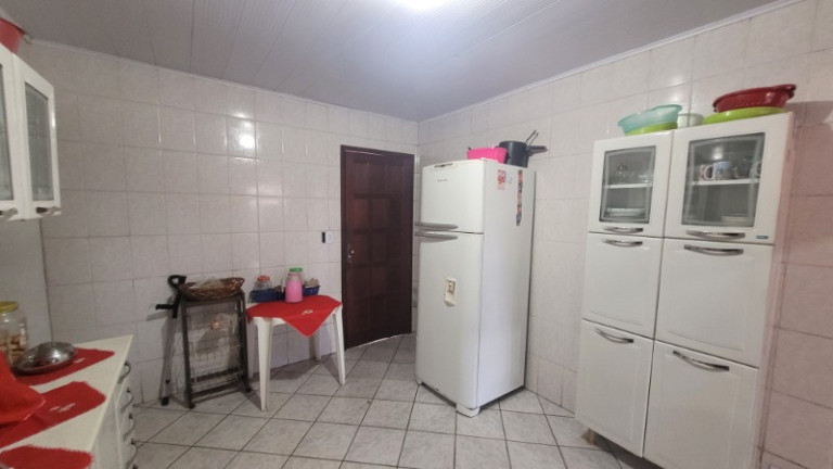 Imagem Casa com 2 Quartos para Alugar ou Temporada, 60 m² em Praia De Carapebus - Serra