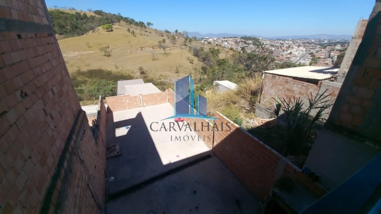 Imagem Casa com 3 Quartos à Venda, 180 m² em Duque De Caxias - Betim