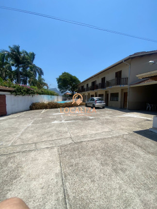 Imagem Imóvel com 14 Quartos à Venda, 517 m² em Pontal De Santa Marina - Caraguatatuba Imagem Imóvel com 14 Quartos à Venda, 517 m² em Pontal De Santa Marina - Caraguatatuba