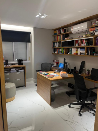 Imagem Apartamento com 4 Quartos à Venda, 234 m² em Embaré - Santos