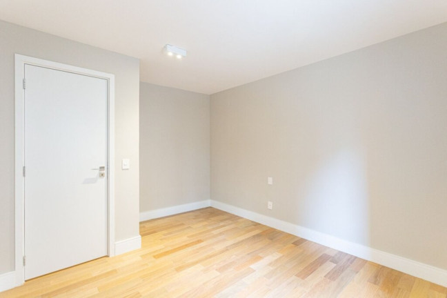 Imagem Apartamento com 2 Quartos à Venda, 161 m² em Moema - São Paulo