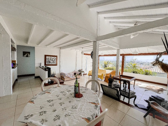 Imagem Casa com 3 Quartos à Venda, 160 m² em Geribá - Armação Dos Búzios