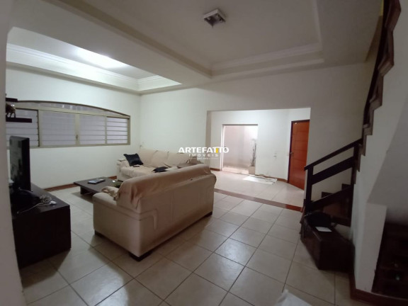 Imagem Sobrado com 3 Quartos à Venda, 380 m² em Jardim Flórida - Franca Imagem Sobrado com 3 Quartos à Venda, 380 m² em Jardim Flórida - Franca