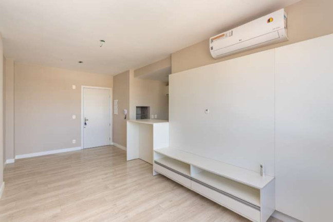 Imagem Apartamento com 2 Quartos à Venda, 64 m² em São João - Porto Alegre