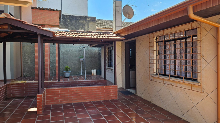 Imagem Casa com 6 Quartos à Venda, 309 m² em Porto Das Laranjeiras - Araucaria