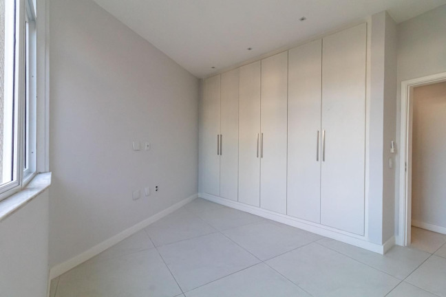 Imagem Apartamento com 3 Quartos à Venda, 112 m² em Ipanema - Rio De Janeiro Imagem Apartamento com 3 Quartos à Venda, 112 m² em Ipanema - Rio De Janeiro