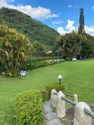 Imagem Edifício Residencial com 15 Quartos à Venda, 4.000 m² em Cascata Dos Amores - Teresópolis Imagem Edifício Residencial com 15 Quartos à Venda, 4.000 m² em Cascata Dos Amores - Teresópolis