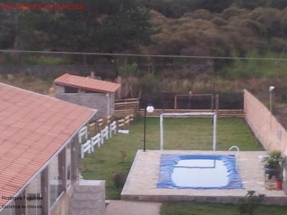 Imagem Imóvel com 2 Quartos à Venda, 120 m² em Centro - Andradas Imagem Imóvel com 2 Quartos à Venda, 120 m² em Centro - Andradas