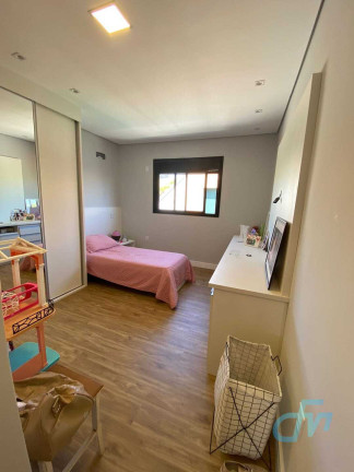 Imagem Sobrado com 3 Quartos à Venda, 240 m² em Vila Oliveira - Mogi Das Cruzes Imagem Sobrado com 3 Quartos à Venda, 240 m² em Vila Oliveira - Mogi Das Cruzes