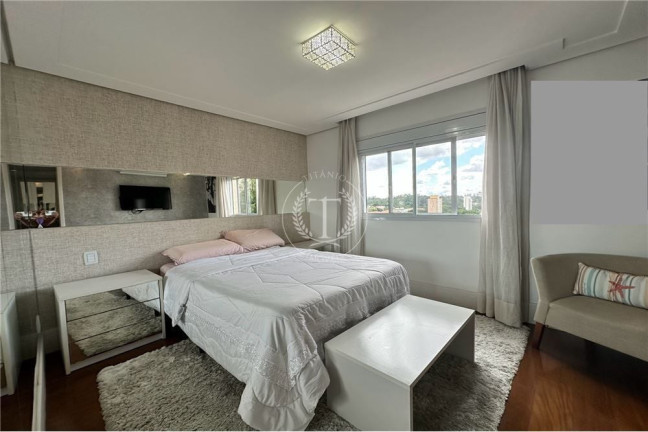 Imagem Apartamento com 3 Quartos à Venda, 146 m² em Vila Alexandria - São Paulo