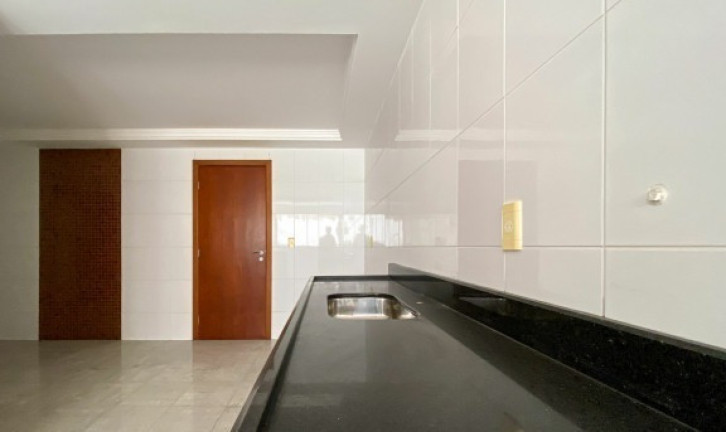 Imagem Imóvel com 4 Quartos à Venda, 142 m² em Itapuã - Vila Velha