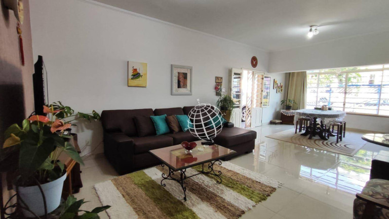 Imagem Casa com 3 Quartos à Venda ou Locação, 266 m² em Centro - Atibaia