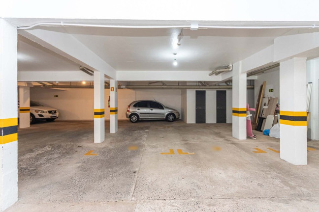 Imagem Imóvel com 4 Quartos à Venda, 216 m² em Petrópolis - Porto Alegre