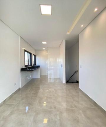 Imagem Casa com 2 Quartos à Venda, 70 m² em Vila Guilhermina - Praia Grande Imagem Casa com 2 Quartos à Venda, 70 m² em Vila Guilhermina - Praia Grande
