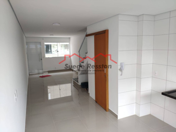 Casa com 2 Quartos para Alugar, 78 m² em Vila Romano - São Paulo