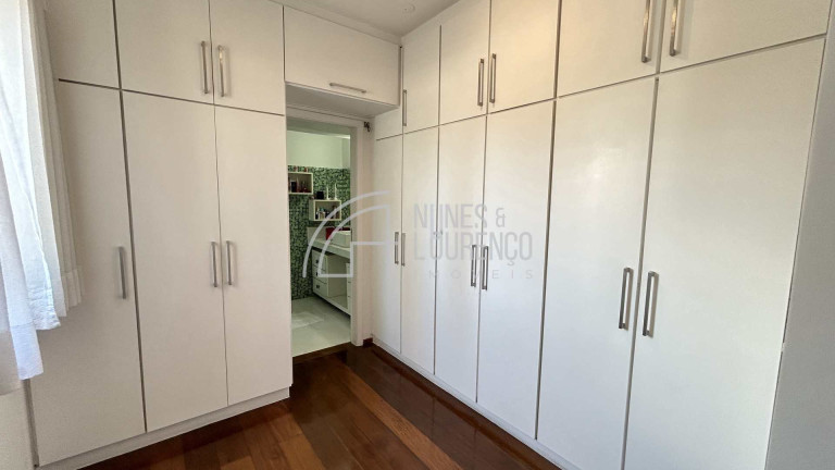 Imagem Apartamento com 3 Quartos à Venda, 132 m² em Embaré - Santos