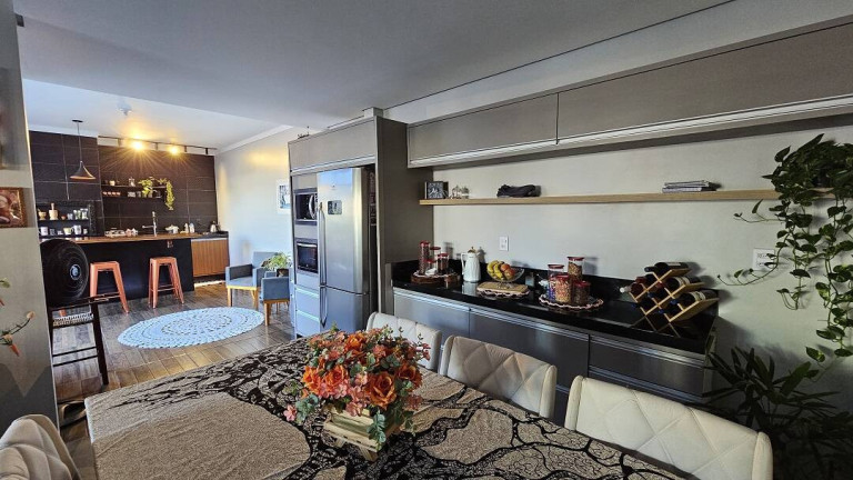 Imagem Casa com 2 Quartos à Venda, 440 m² em Costeira - Balneário Barra Do Sul Imagem Casa com 2 Quartos à Venda, 440 m² em Costeira - Balneário Barra Do Sul