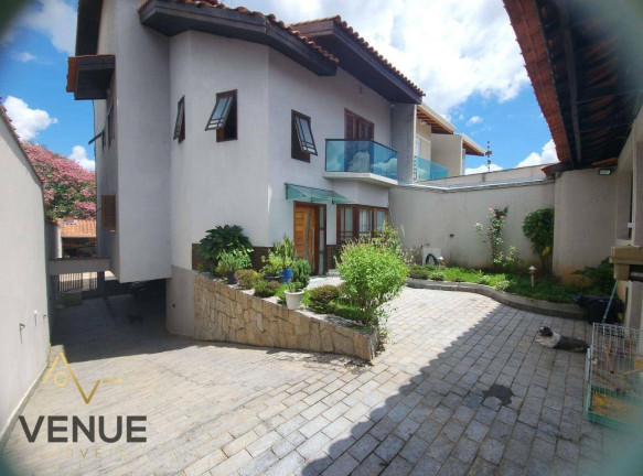 Imagem Casa com 5 Quartos à Venda, 300 m² em Nova Arujá - Arujá Imagem Casa com 5 Quartos à Venda, 300 m² em Nova Arujá - Arujá