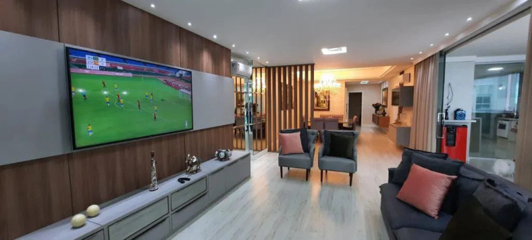 Imagem Apartamento com 4 Quartos à Venda, 273 m² em Meia Praia - Itapema