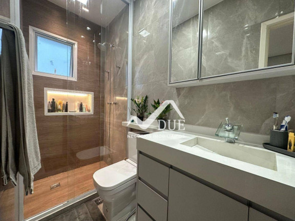 Imagem Apartamento com 2 Quartos à Venda, 70 m² em Gonzaga - Santos