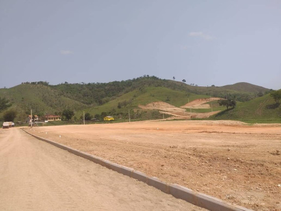 Imagem Terreno à Venda, 360 m² em Rio Bonito Imagem Terreno à Venda, 360 m² em Rio Bonito