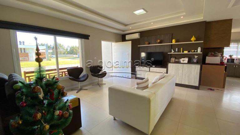 Imagem Casa com 3 Quartos à Venda, 330 m² em Condominio Lagoa Do Passo - Osório Imagem Casa com 3 Quartos à Venda, 330 m² em Condominio Lagoa Do Passo - Osório