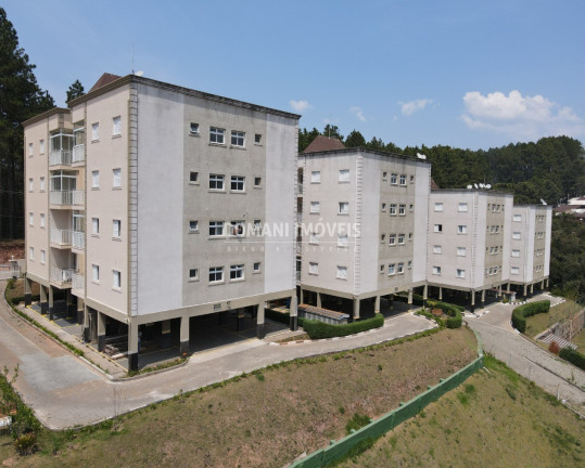 Imagem Imóvel com 2 Quartos à Venda, 63 m² em Região Do Céu Azul - Campos Do Jordão