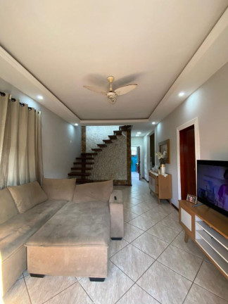 Imagem Casa com 4 Quartos à Venda, 180 m² em Centro (manilha) - Itaboraí Imagem Casa com 4 Quartos à Venda, 180 m² em Centro (manilha) - Itaboraí