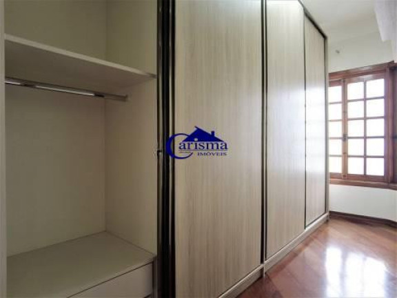 Imagem Sobrado com 3 Quartos para Alugar, 209 m² em Vila Camilópolis - Santo André