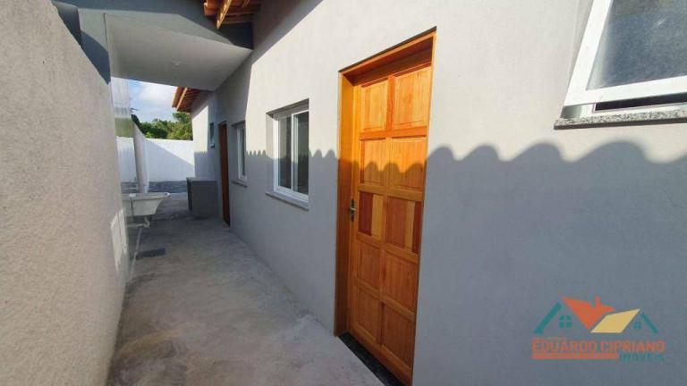 Imagem Casa com 2 Quartos à Venda, 53 m² em Balneário Dos Golfinhos - Caraguatatuba
