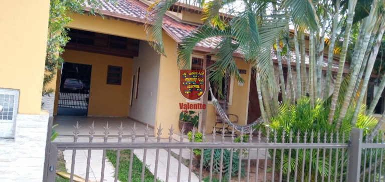 Imagem Casa com 4 Quartos à Venda, 300 m² em Jardim Cidade De Florianópolis - São José Imagem Casa com 4 Quartos à Venda, 300 m² em Jardim Cidade De Florianópolis - São José