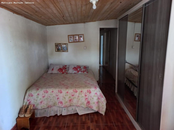 Imagem Casa com 3 Quartos à Venda, em Juscelino Kubitschek - Santa Maria Imagem Casa com 3 Quartos à Venda, em Juscelino Kubitschek - Santa Maria