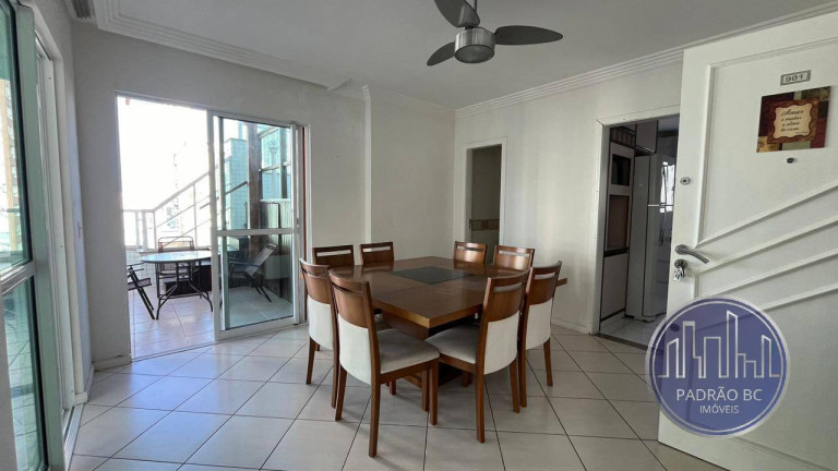 Imagem Cobertura com 3 Quartos à Venda, 180 m² em Centro - Balneário Camboriú