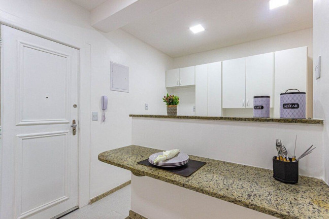 Imagem Imóvel com 2 Quartos à Venda, em Gávea - Rio De Janeiro Imagem Imóvel com 2 Quartos à Venda, em Gávea - Rio De Janeiro