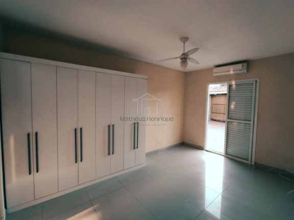 Imagem Casa com 3 Quartos para Alugar,  em Vila Liberdade - Jundiaí