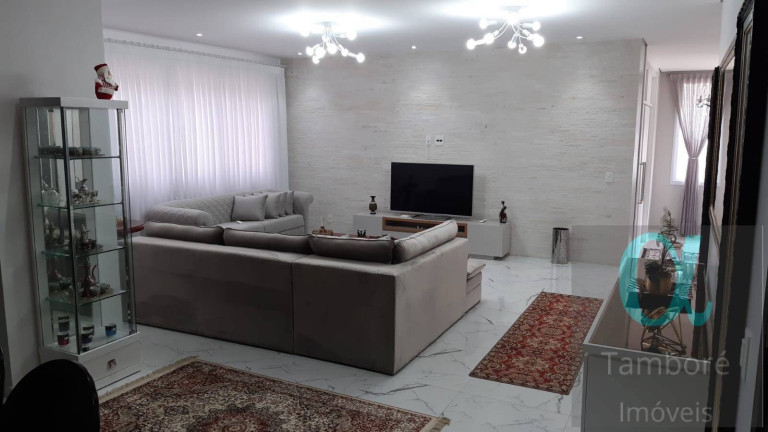 Imagem Casa com 4 Quartos à Venda, 447 m² em Tamboré - Santana De Parnaíba Imagem Casa com 4 Quartos à Venda, 447 m² em Tamboré - Santana De Parnaíba