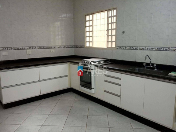 Imagem Casa com 3 Quartos à Venda, 223 m² em São Luiz - Americana