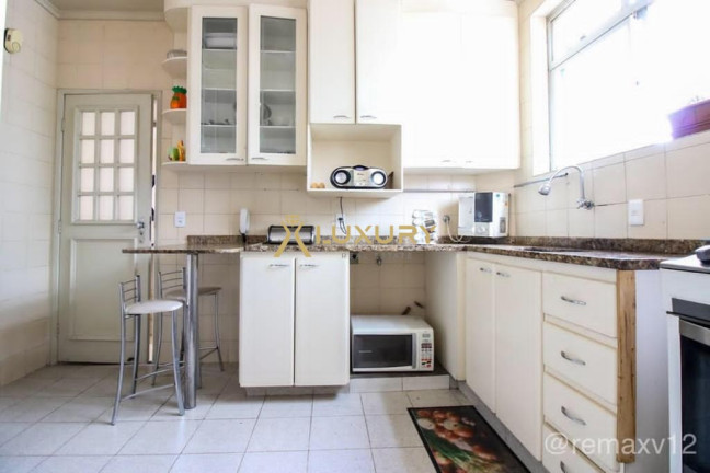 Imagem Imóvel com 4 Quartos à Venda, 254 m² em Buritis - Belo Horizonte