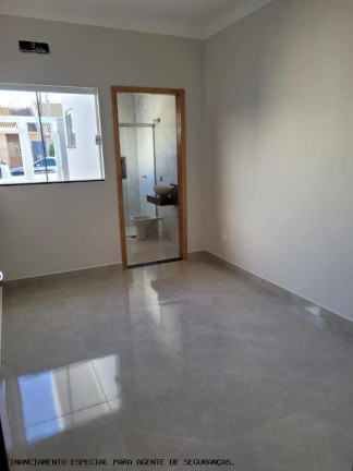 Imagem Imóvel com 3 Quartos à Venda, 84 m² em Ouro Verde Ii - Sarandi